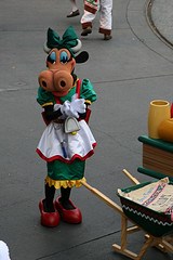 Clarabelle Cow