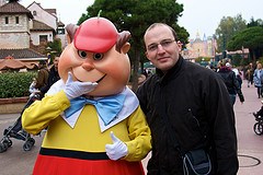 Tweedle Dum (Random)