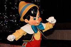 Pinocchio (Meet & Greet / Finale)