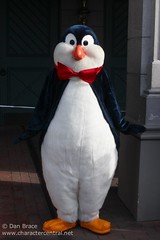 Mr. Penguin (Penguin Waiter)